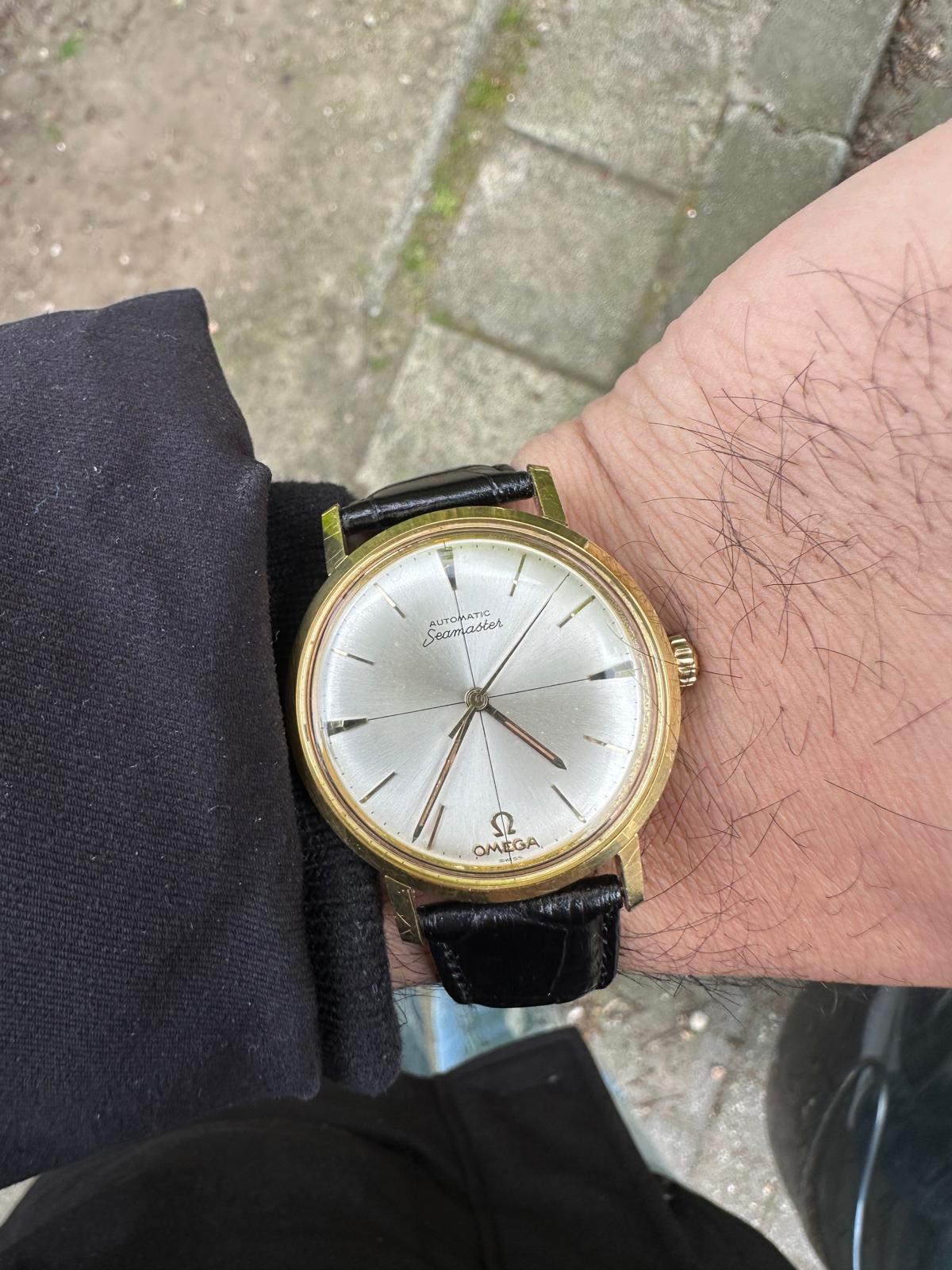 Omega Seamaster Deville Reverse logo/ 18k